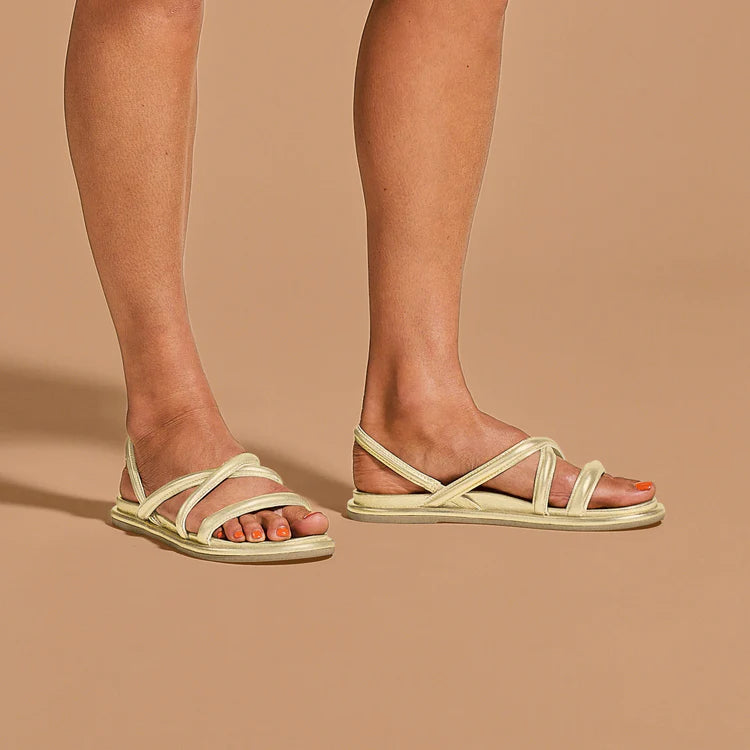 TIARE STRAPPY