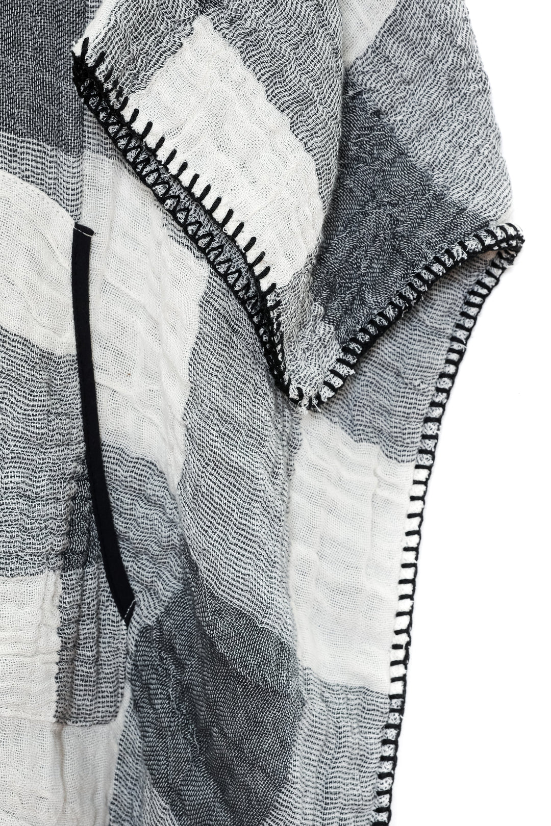 THE MENS COCOON SURF PONCHO
