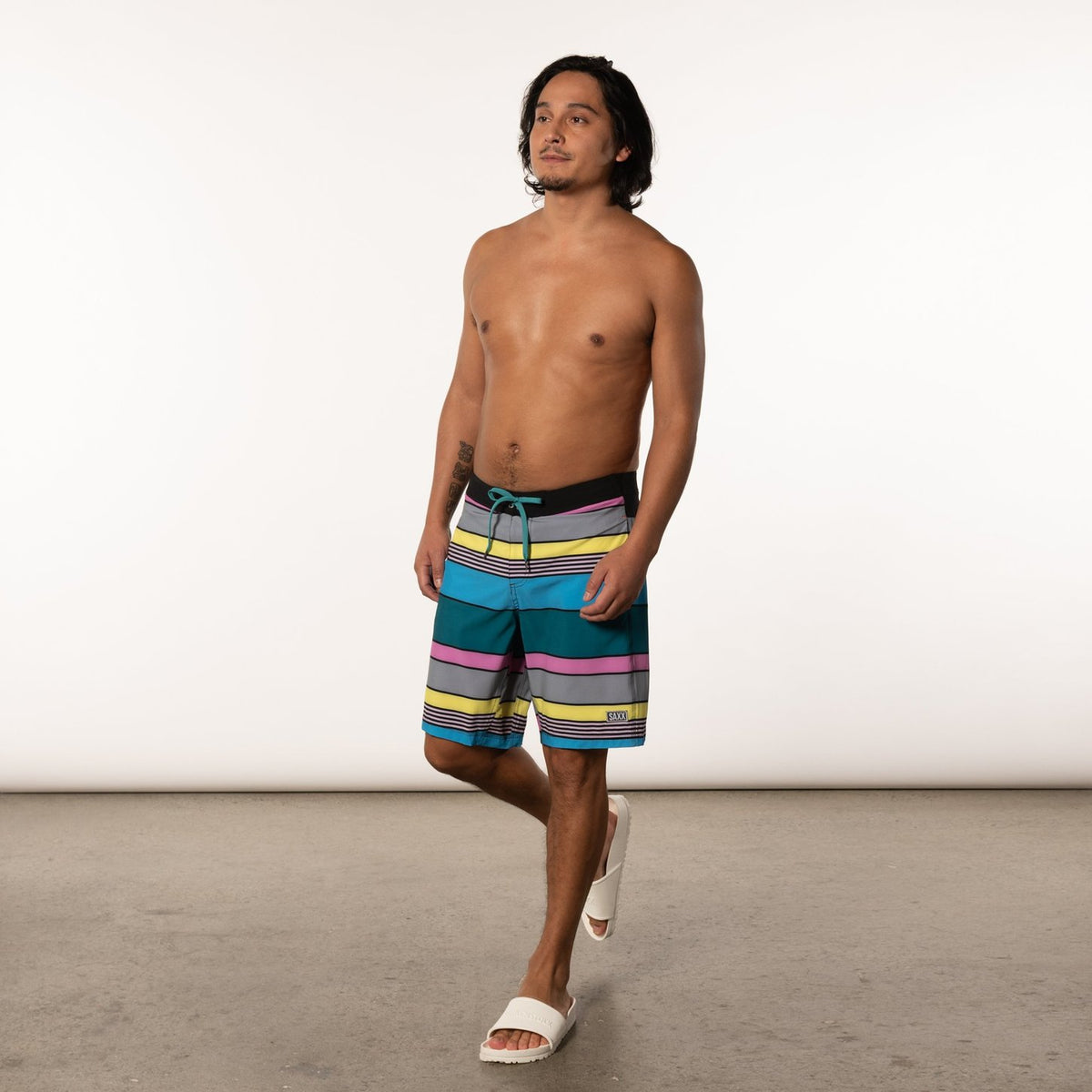 BETAWAVE 2N1 BOARDIE 19" - MULTI SUPER STRIPE